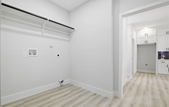 4-bedroom rental at 1210 Lynx Bend in San Antonio, TX — photo 4