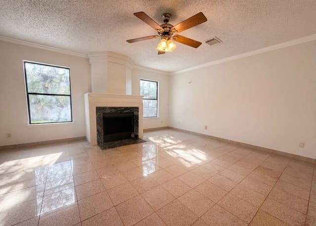 4-bedroom rental at 21943 Pelican Crk in San Antonio, TX — photo 3