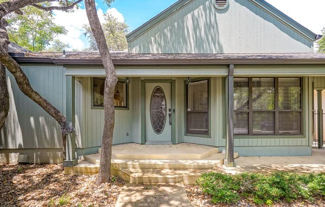 3-bedroom rental at 3411 Wellsprings Dr in San Antonio, TX — photo 4