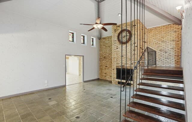 3-bedroom rental at 3807 E Songbird in San Antonio, TX — photo 2
