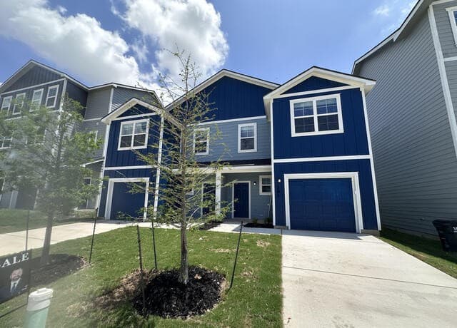 rental at 13346 Rowdy Cove in San Antonio, TX — photo 1