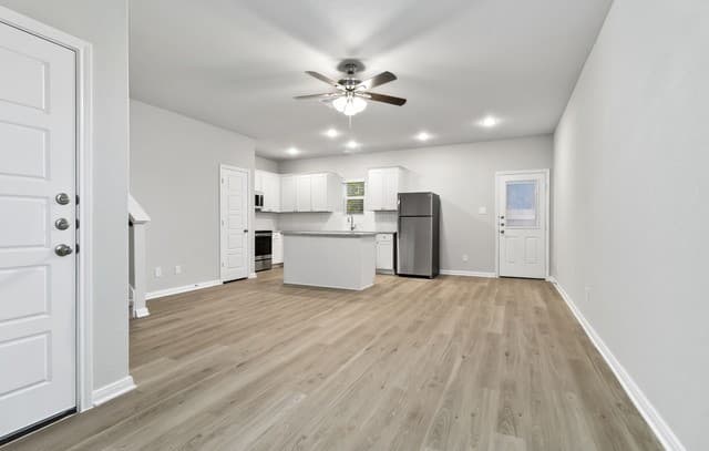 rental at 13346 Rowdy Cove in San Antonio, TX — photo 5