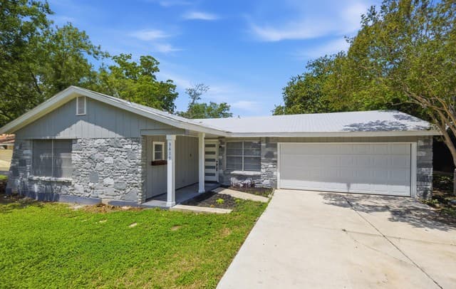 3-bedroom rental at 3615 Warpath in San Antonio, TX — photo 1