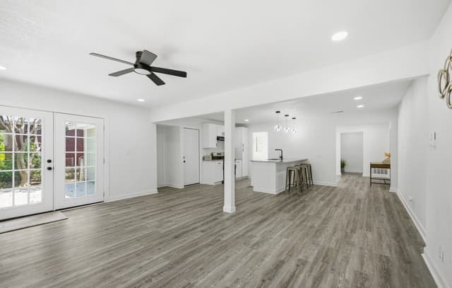 3-bedroom rental at 3615 Warpath in San Antonio, TX — photo 3