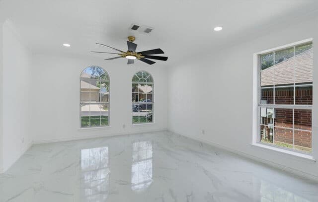 4-bedroom rental at 7306 Ellerby Pt in San Antonio, TX — photo 3
