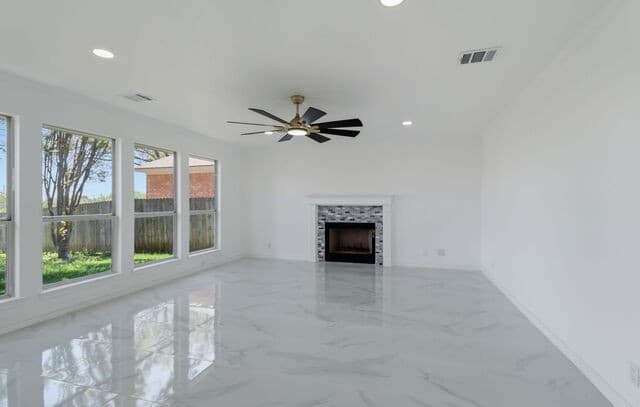 4-bedroom rental at 7306 Ellerby Pt in San Antonio, TX — photo 4