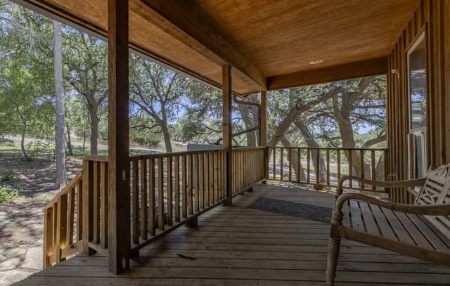 3-bedroom rental at 150 Platten Creek Rd in Boerne, TX — photo 3