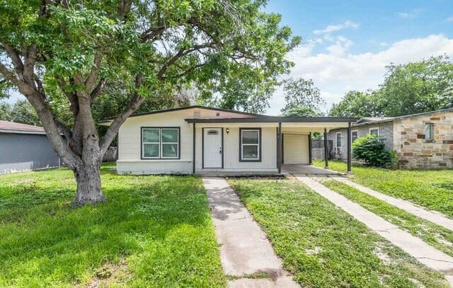 3-bedroom rental at 522 Crane Ave in San Antonio, TX — photo 1