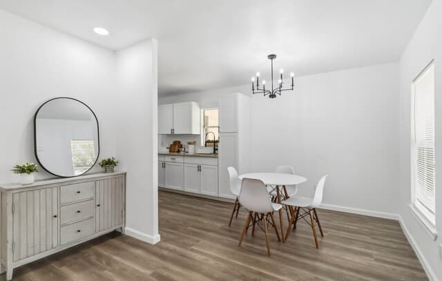 3-bedroom rental at 522 Crane Ave in San Antonio, TX — photo 5