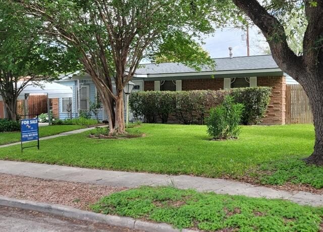 2-bedroom rental at 339 Covina in San Antonio, TX — photo 1