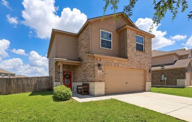 3-bedroom rental at 11916 Luckey Falls in San Antonio, TX — photo 2