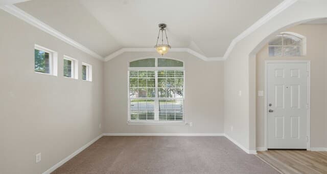 4-bedroom rental at 6069 Covers Cv in Schertz, TX — photo 5