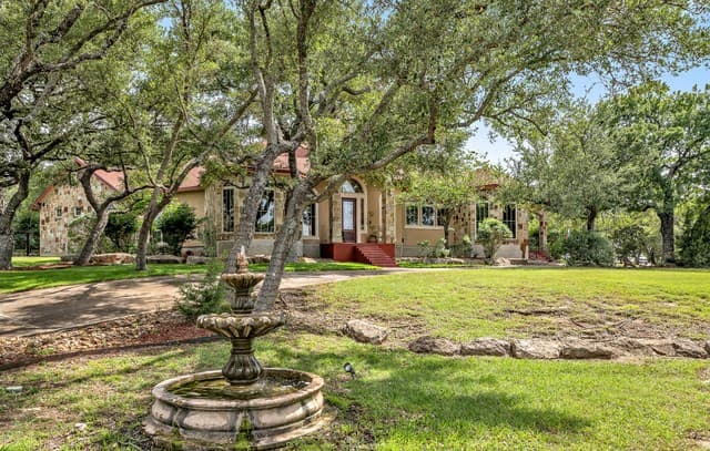 4-bedroom rental at 302 Cotton Cloud in San Antonio, TX — photo 1