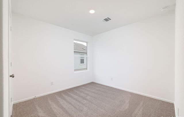 4-bedroom rental at 14030 Rooster Run in San Antonio, TX — photo 4