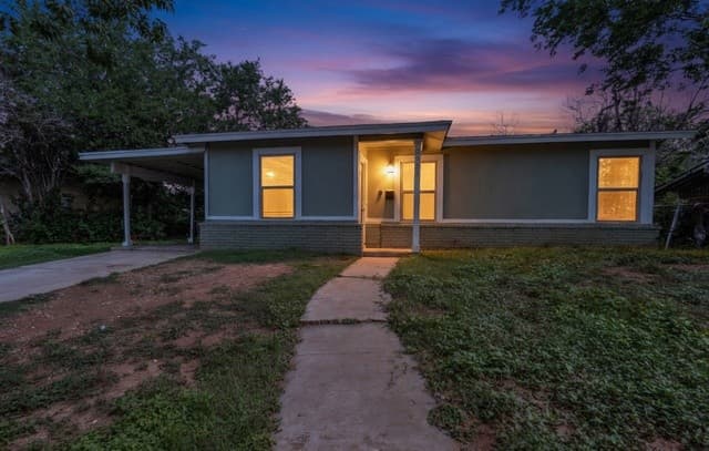 4-bedroom rental at 2935 Lasses Blvd in San Antonio, TX — photo 1