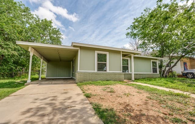 4-bedroom rental at 2935 Lasses Blvd in San Antonio, TX — photo 5