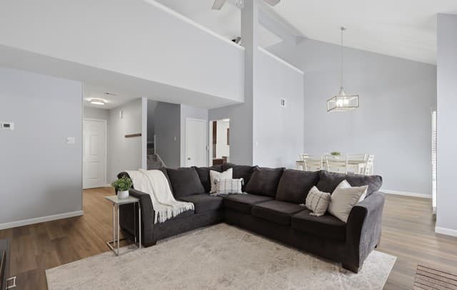 4-bedroom rental at 5617 Timber Rain in San Antonio, TX — photo 4