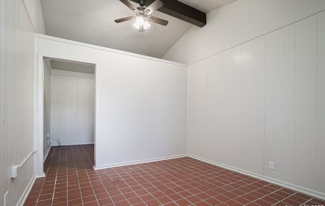 3-bedroom rental at 119 Sullivan Dr in San Antonio, TX — photo 5