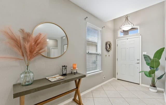 3-bedroom rental at 8818 Creager Cyn in San Antonio, TX — photo 3