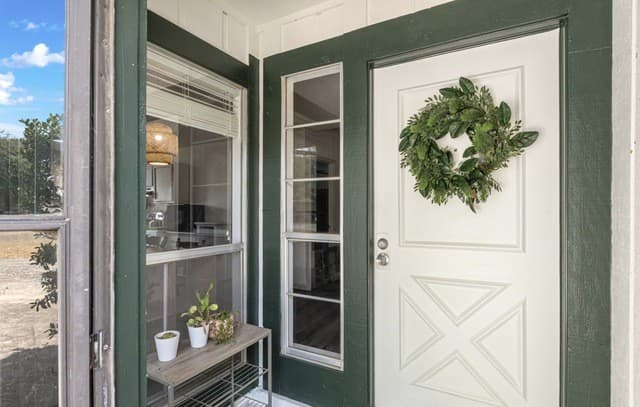4-bedroom rental at 13200 Montecito in San Antonio, TX — photo 3