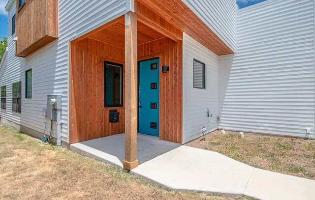 3-bedroom rental at 817 Potomac in San Antonio, TX — photo 4