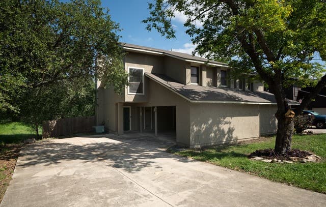 rental at 12150/12152 Vista Nogal St in San Antonio, TX — photo 1