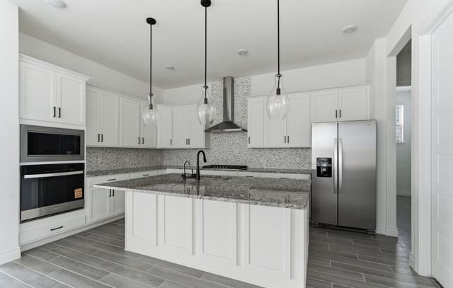 5-bedroom rental at 11911 Gaucho Mountain in San Antonio, TX — photo 4