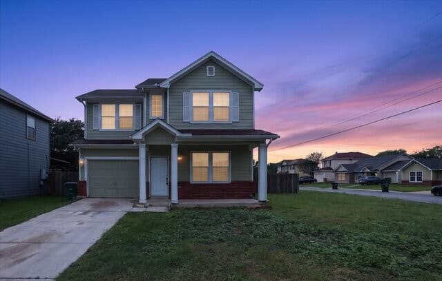 3-bedroom rental at 1803 White Magnolia in San Antonio, TX — photo 1