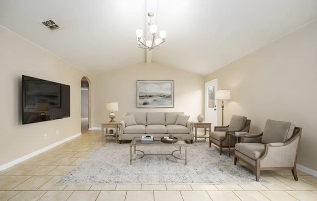 4-bedroom rental at 6030 Pleasant Lk in San Antonio, TX — photo 5