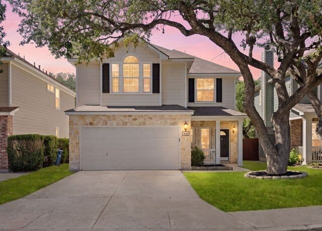 3-bedroom rental at 834 Magnolia Mist in San Antonio, TX — photo 3