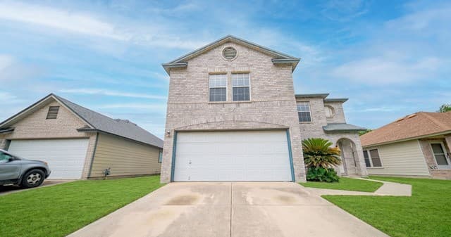 3-bedroom rental at 7258 Dwarf Palm in San Antonio, TX — photo 1