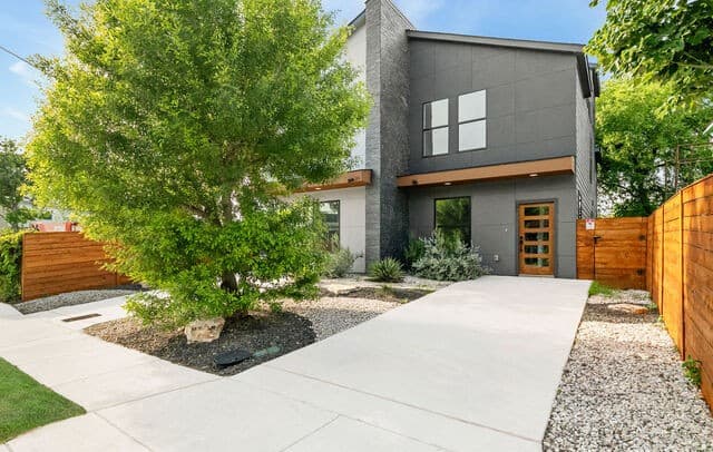 rental at 125 Dashiell St in San Antonio, TX — photo 4