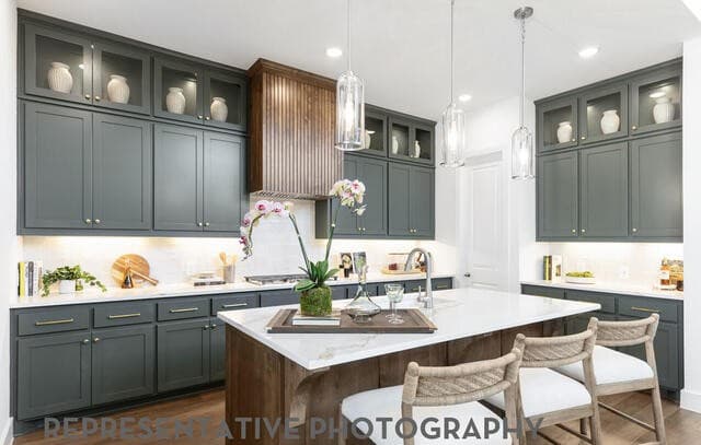 5-bedroom rental at 136 Rainwater Creek in Boerne, TX — photo 5