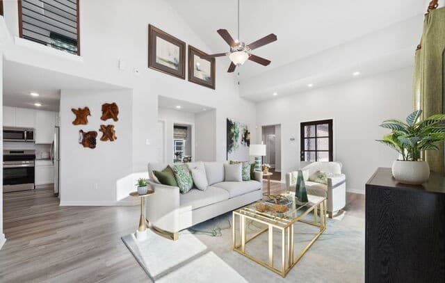 4-bedroom rental at 8636 Merlin Cove in San Antonio, TX — photo 4