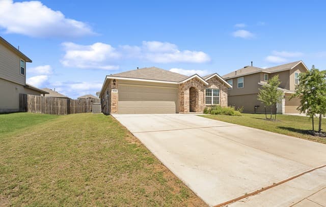 4-bedroom rental at 534 Diamond SHOALS in Cibolo, TX — photo 2