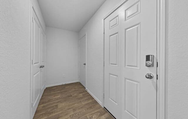 3-bedroom rental at 16035 Mahogany Way in Elmendorf, TX — photo 2