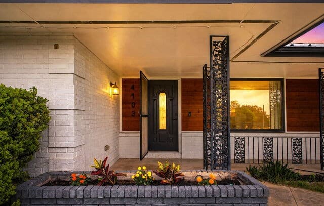 3-bedroom rental at 4103 Mount Laurel in San Antonio, TX — photo 2