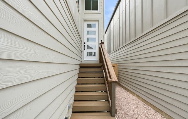 3-bedroom rental at 6464 Babcock Road Unit 903 in San Antonio, TX — photo 4