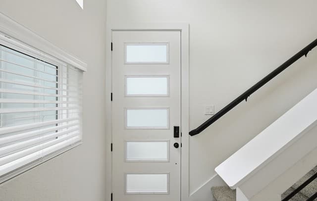 3-bedroom rental at 6464 Babcock Road Unit 903 in San Antonio, TX — photo 5