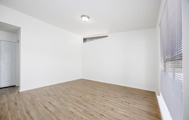3-bedroom rental at 5119 Village Crst in San Antonio, TX — photo 5
