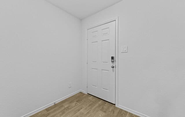 4-bedroom rental at 16055 Mahogany Way in Elmendorf, TX — photo 3
