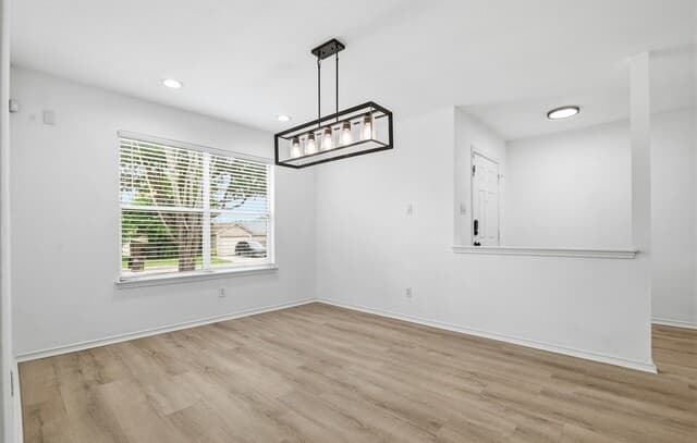 3-bedroom rental at 11131 Vollmer in San Antonio, TX — photo 5