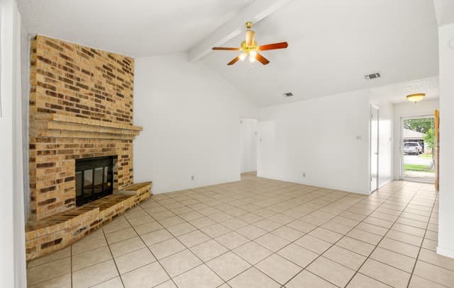 3-bedroom rental at 4627 Sparrows Nest in San Antonio, TX — photo 3