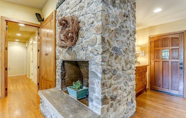4-bedroom rental at 17118 Sugar Crest Dr in San Antonio, TX — photo 3