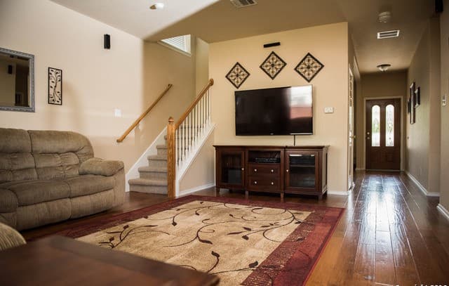 4-bedroom rental at 133 Wright Cove in Cibolo, TX — photo 4