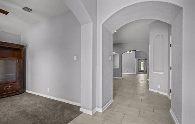 4-bedroom rental at 829 Laserra in Cibolo, TX — photo 4