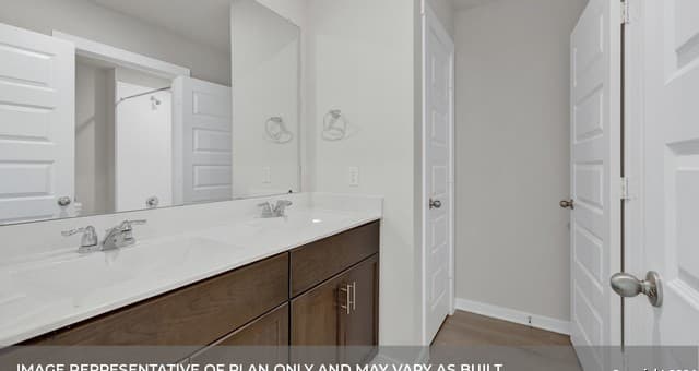 4-bedroom rental at 483 Sonoma Street in Fredericksburg, TX — photo 4
