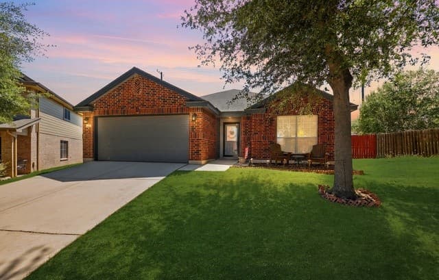 3-bedroom rental at 100 Farmview in Cibolo, TX — photo 1