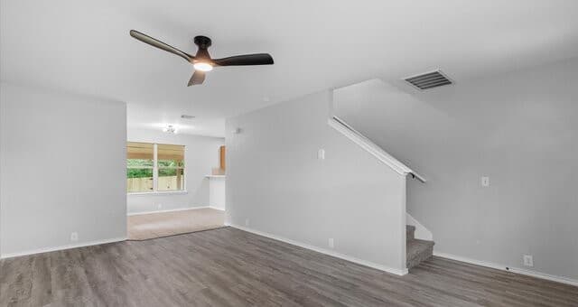3-bedroom rental at 4113 Brook Hollow Dr in Schertz, TX — photo 3