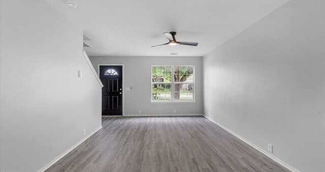 3-bedroom rental at 4113 Brook Hollow Dr in Schertz, TX — photo 4